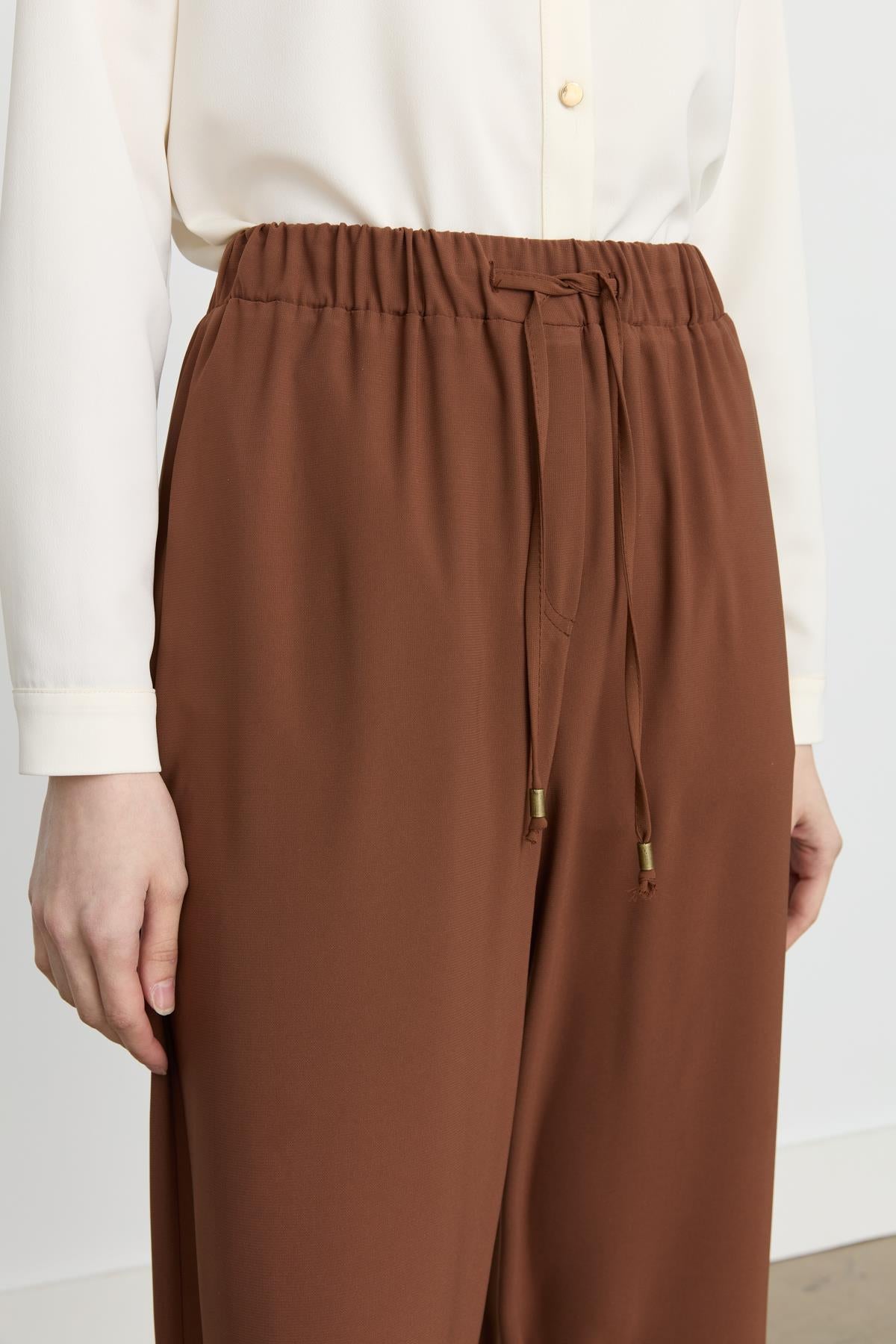 Beli Bağcıklı Bol Pantolon Taba