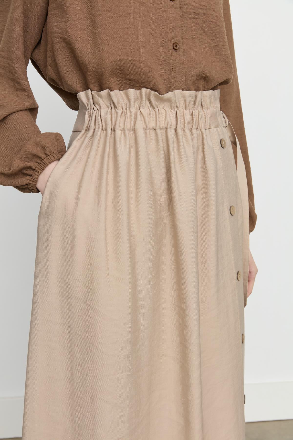Beli Lastikli Aksesuar Detaylı Tencel Etek Kumsal