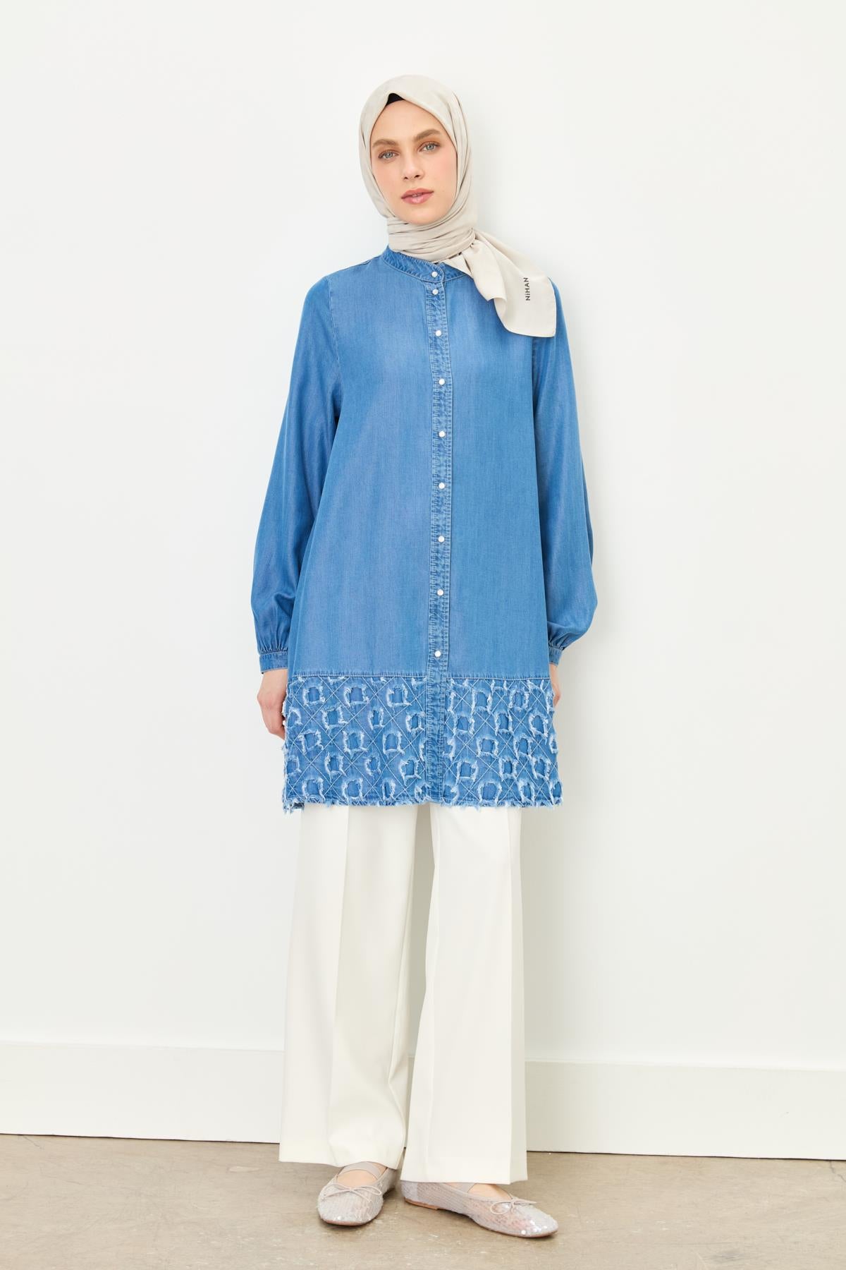 Etek Altı Detaylı Tencel Tunik Buz