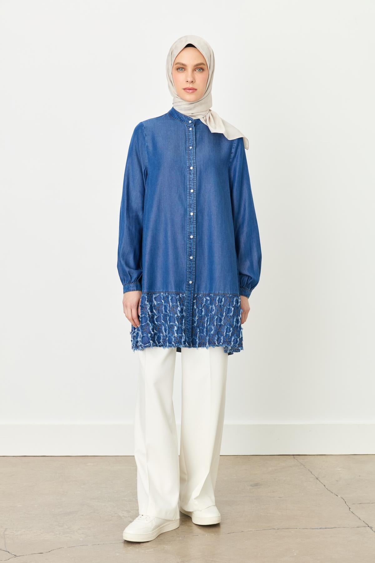Etek Altı Detaylı Tencel Tunik İndigo