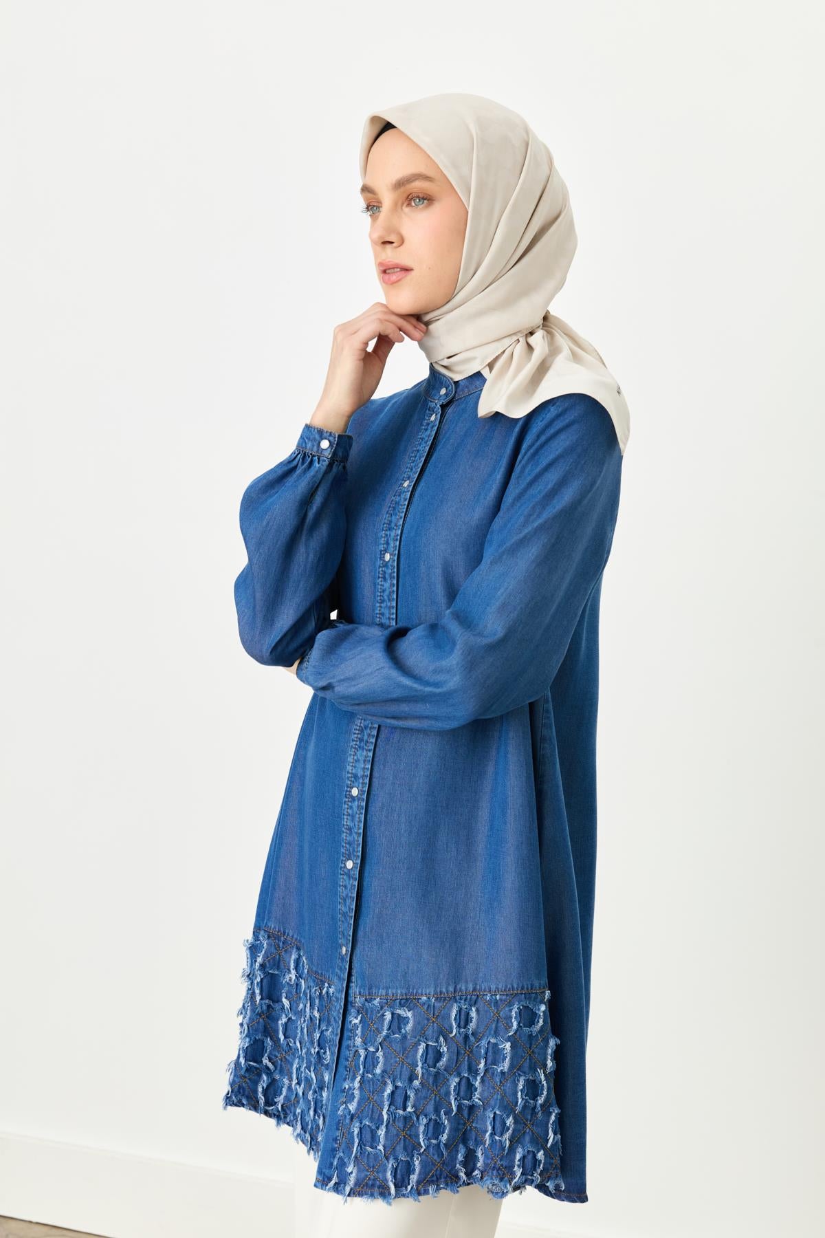 Etek Altı Detaylı Tencel Tunik İndigo