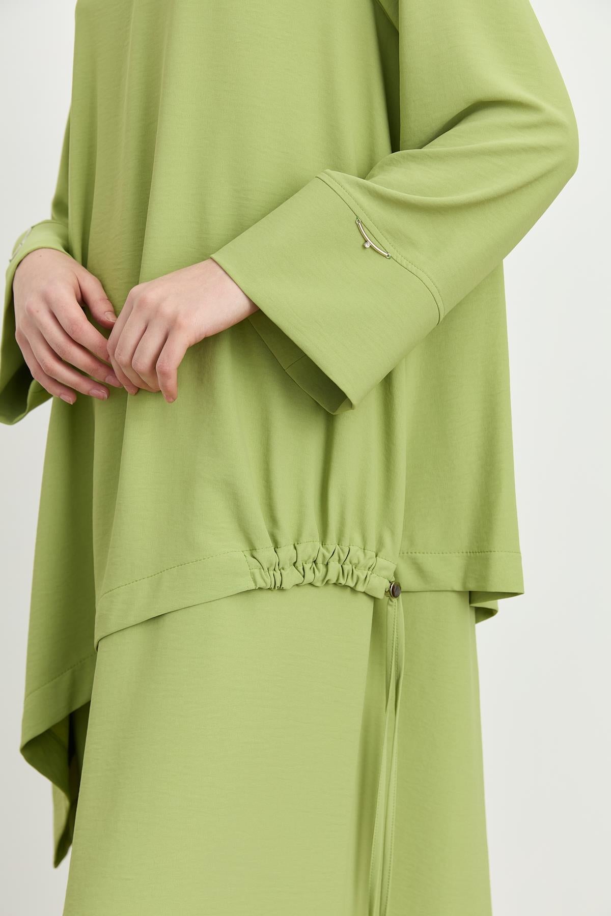 Parçalı Şerit Detaylı Pantolon Tunik Takım Elma Yeşili