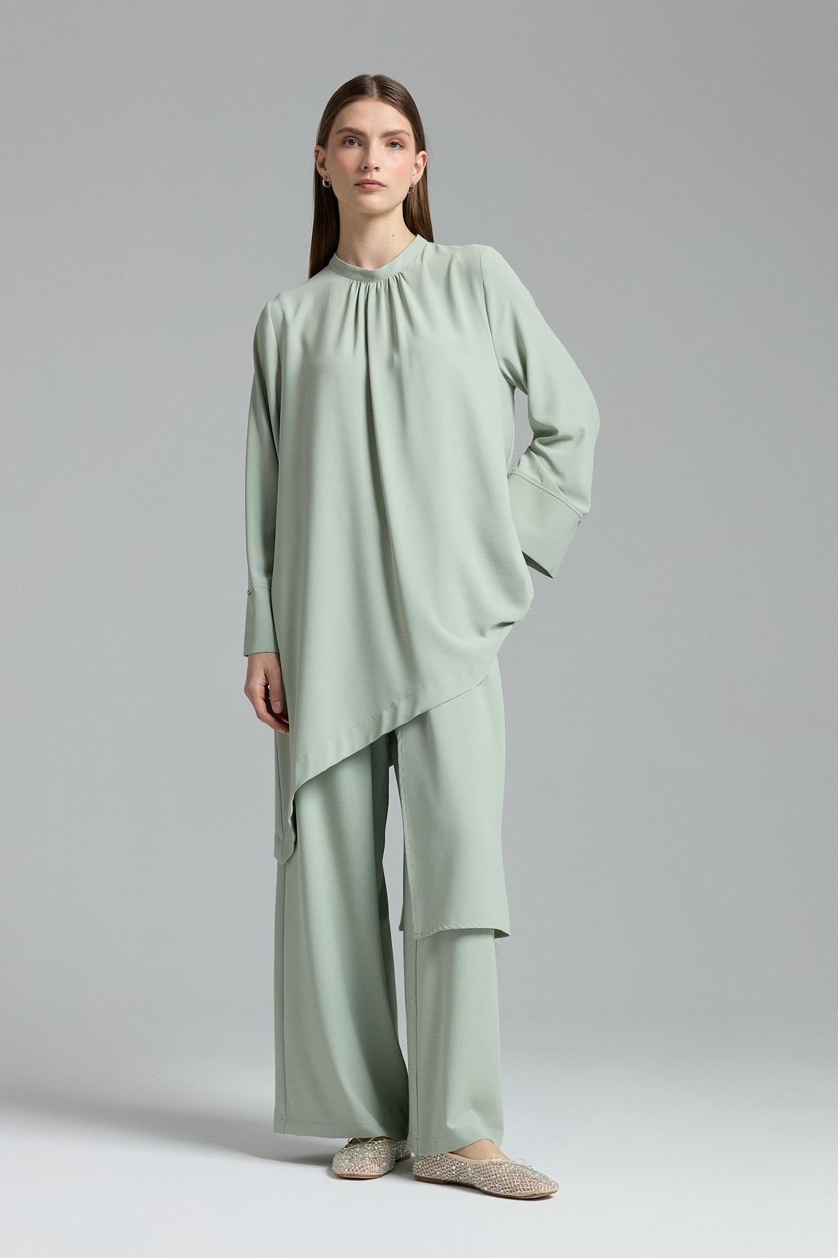Parçalı Şerit Detaylı Pantolon Tunik Takım Mint