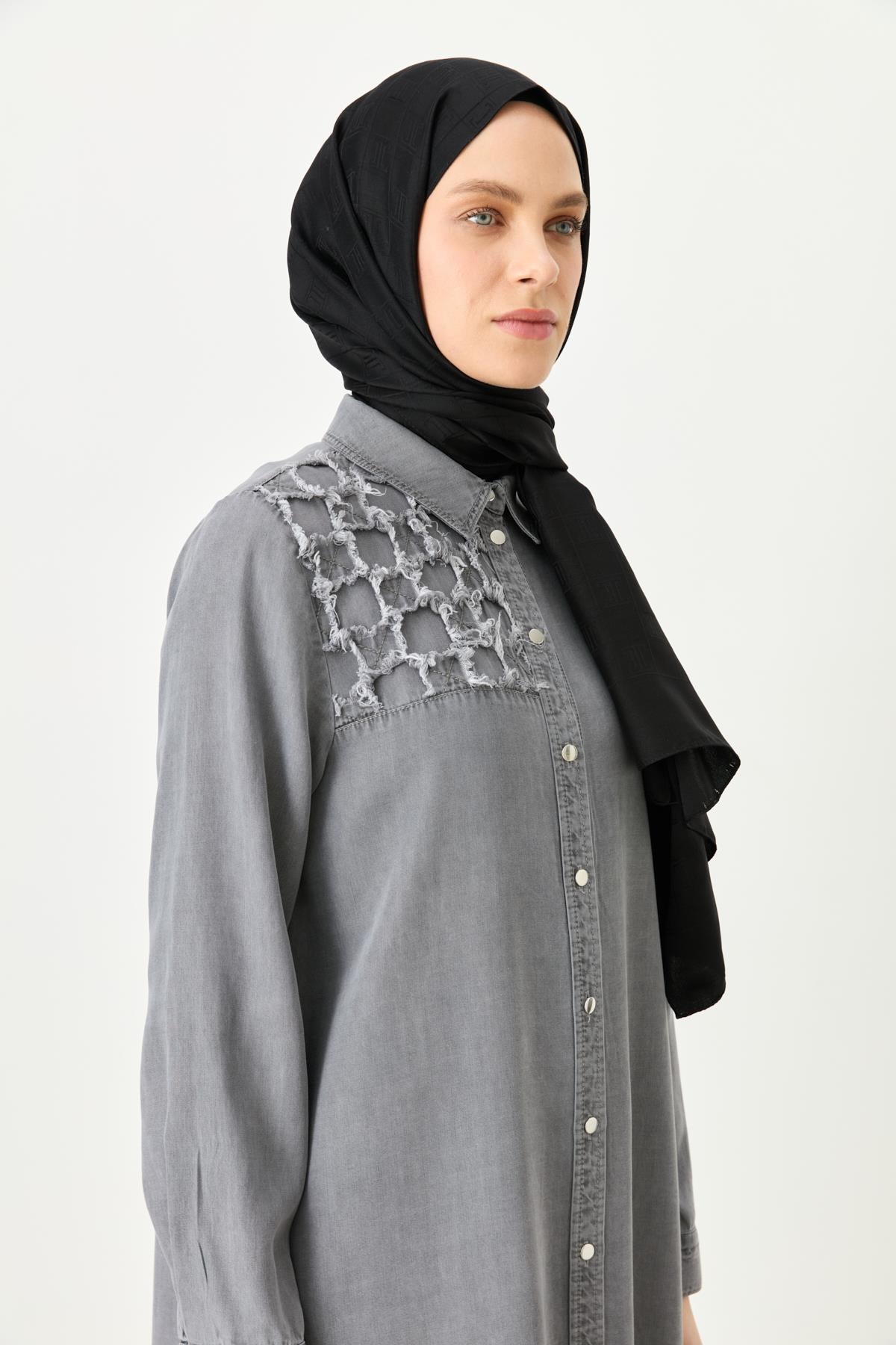 Püskül Detaylı Tencel Tunik Gri