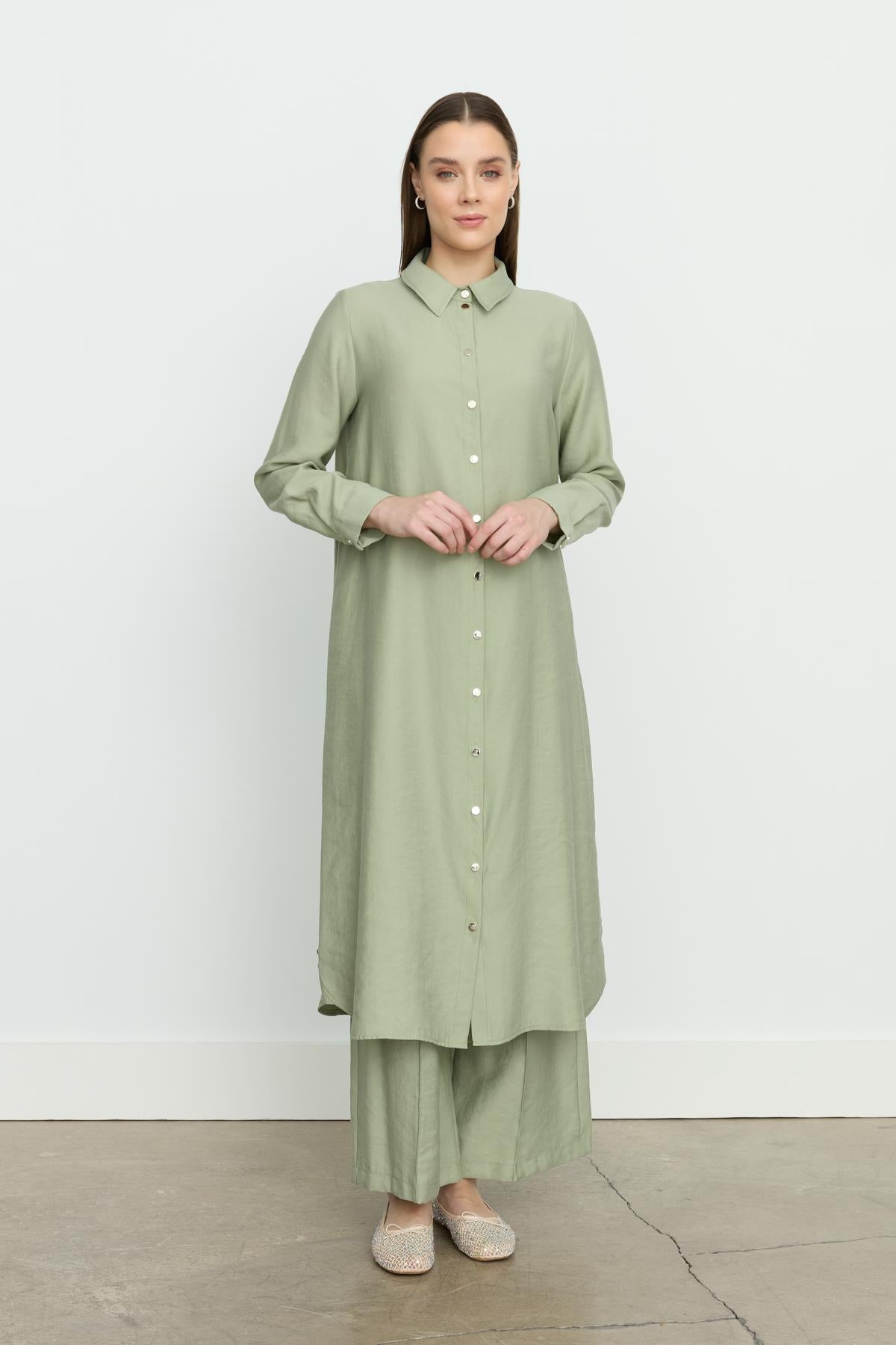 Simetrik Dikiş Detaylı Tencel Tunik Ada Çayı