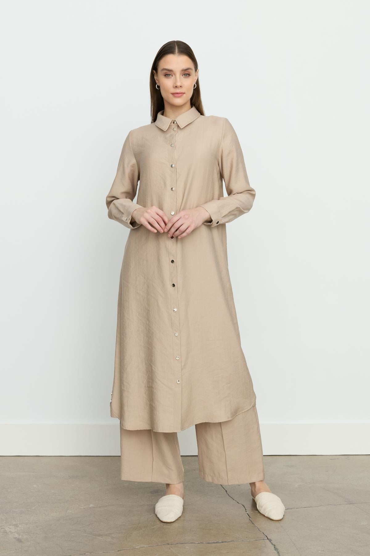Simetrik Dikiş Detaylı Tencel Tunik Kumsal