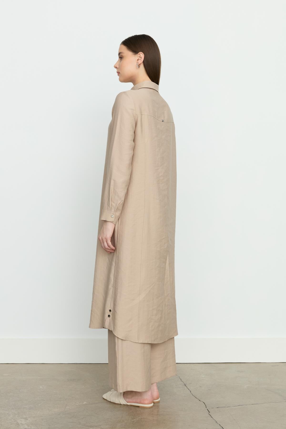 Simetrik Dikiş Detaylı Tencel Tunik Kumsal