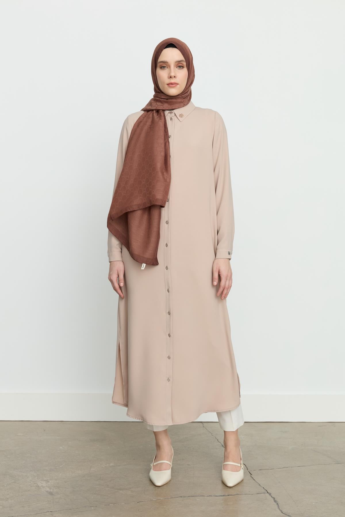 Yanları Yırtmaçlı Basic Tunik Bej