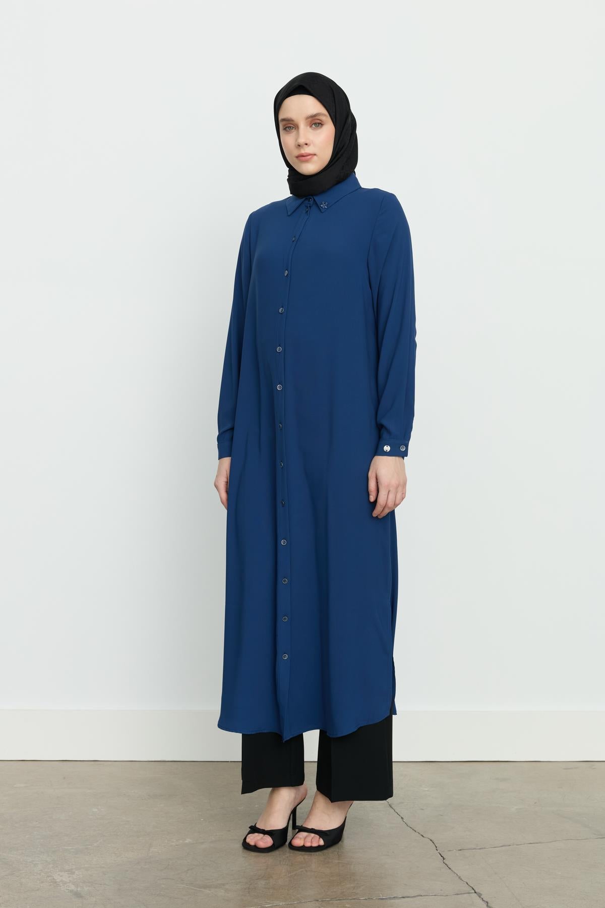 Yanları Yırtmaçlı Basic Tunik İndigo