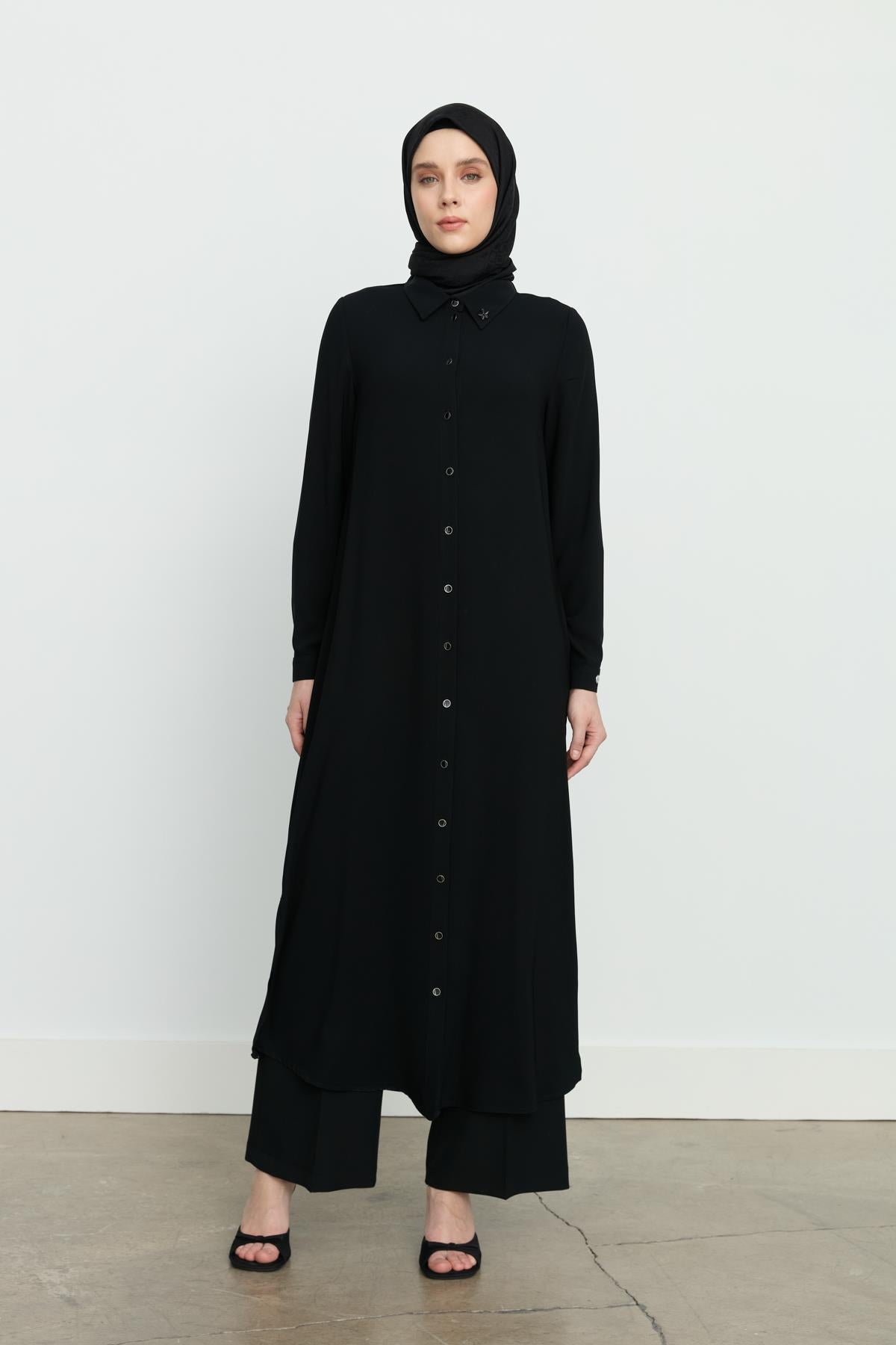 Yanları Yırtmaçlı Basic Tunik Siyah