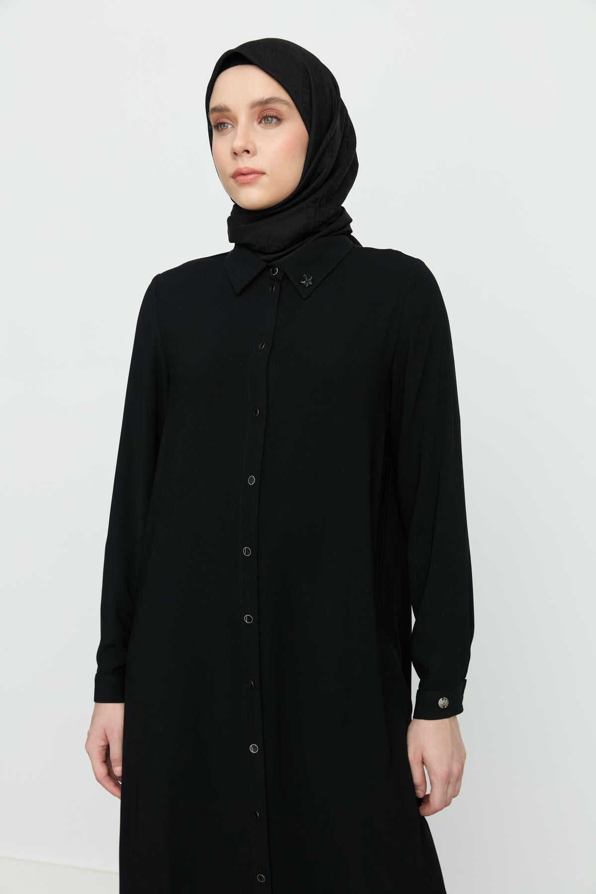 Yanları Yırtmaçlı Basic Tunik Siyah