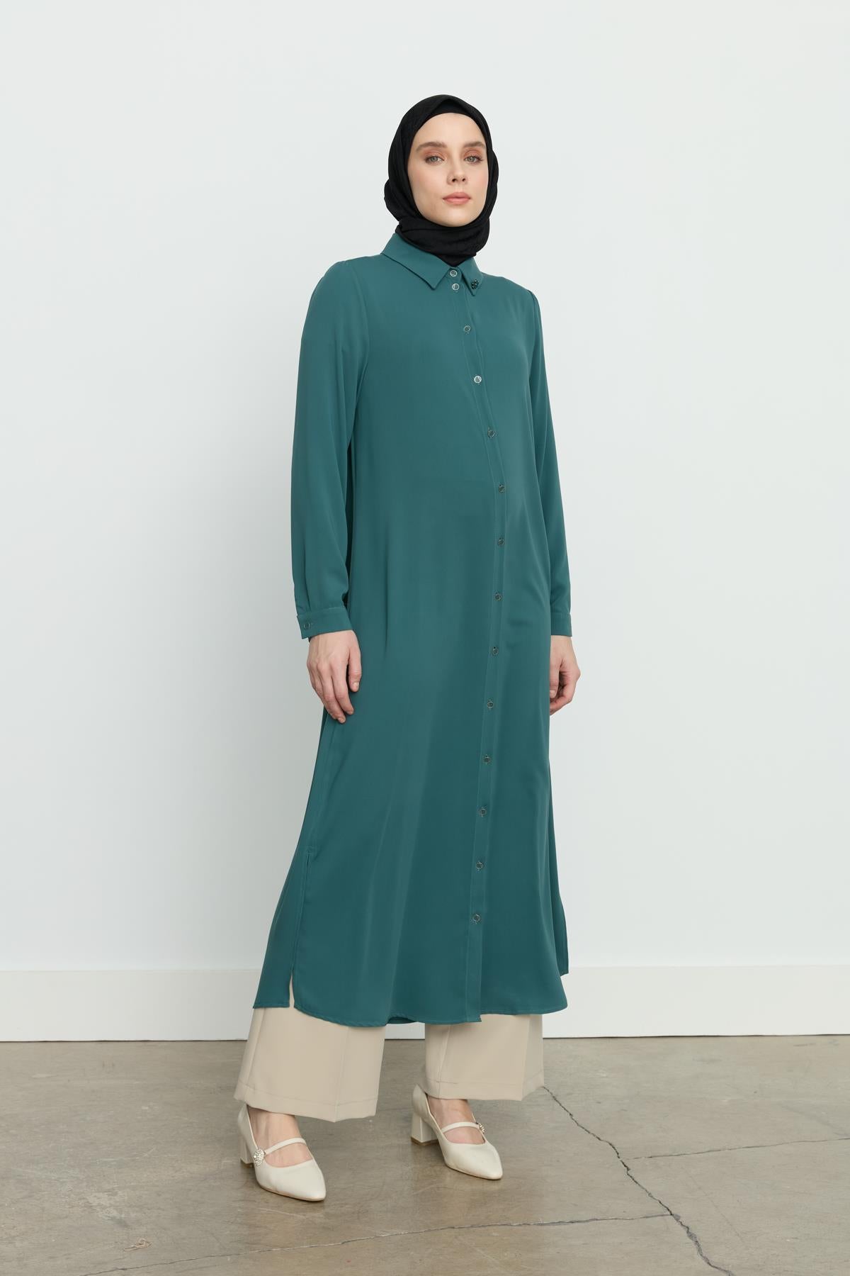 Yanları Yırtmaçlı Basic Tunik Yeşil